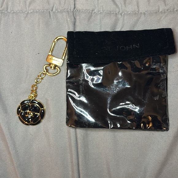 St. john keychain - Gem St John Black and Gold Keychain